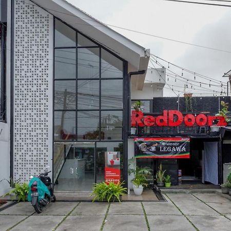 Reddoorz @ Demangan Sari Residence Pakualaman المظهر الخارجي الصورة