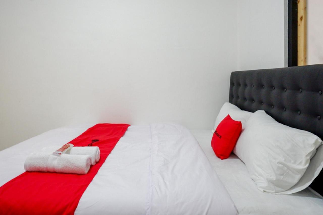Reddoorz @ Demangan Sari Residence Pakualaman المظهر الخارجي الصورة