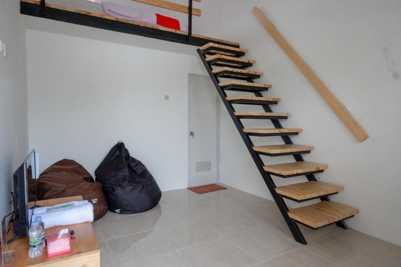 Reddoorz @ Demangan Sari Residence Pakualaman المظهر الخارجي الصورة
