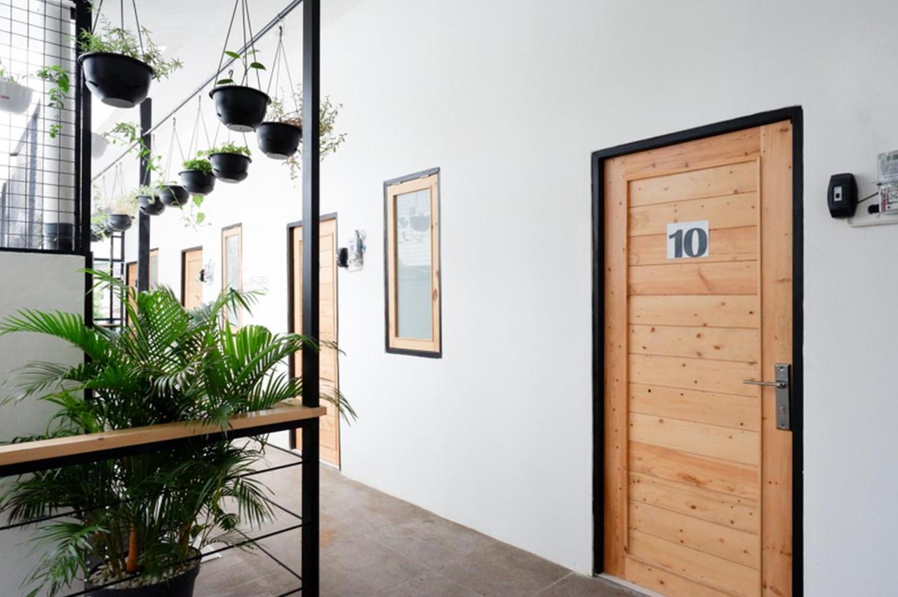 Reddoorz @ Demangan Sari Residence Pakualaman المظهر الخارجي الصورة