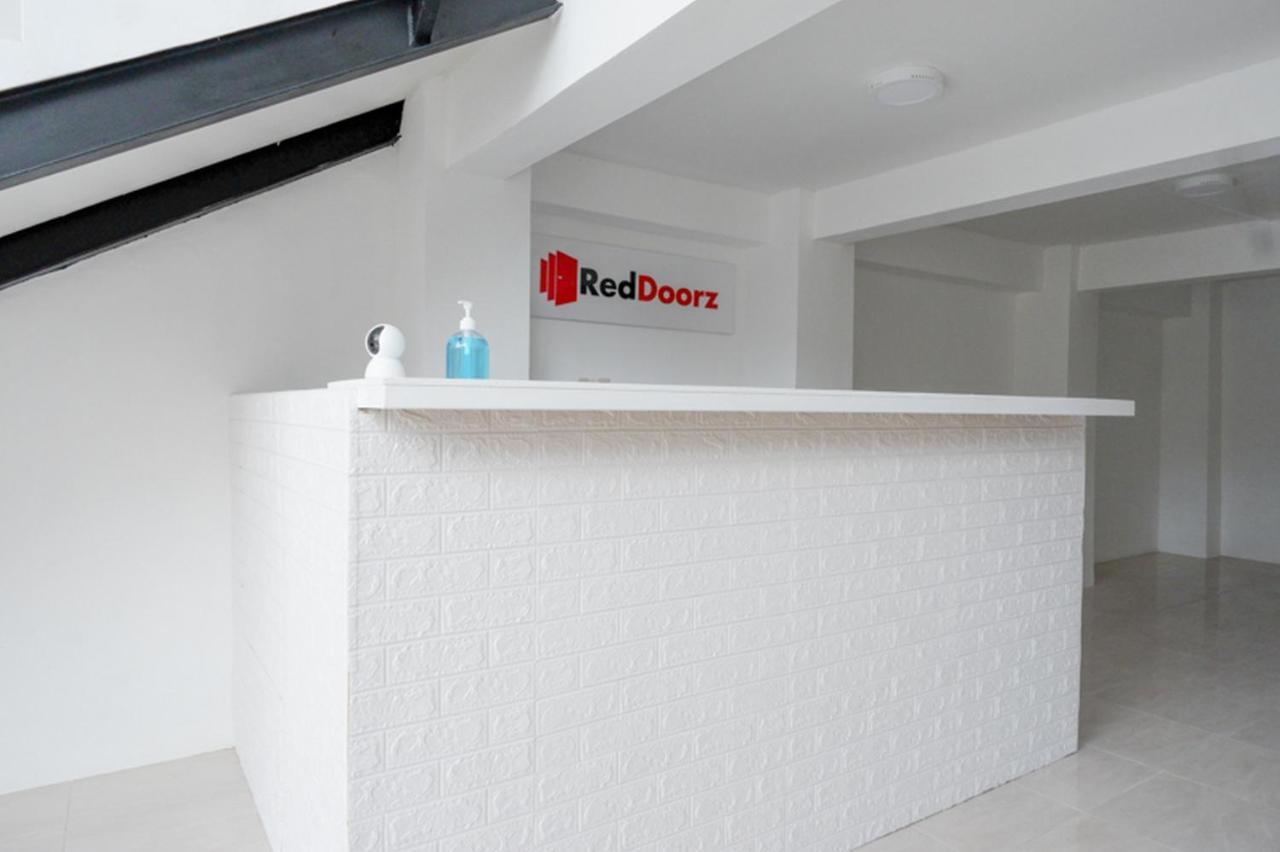 Reddoorz @ Demangan Sari Residence Pakualaman المظهر الخارجي الصورة