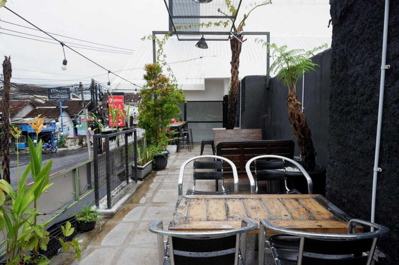 Reddoorz @ Demangan Sari Residence Pakualaman المظهر الخارجي الصورة
